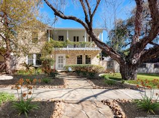 225 E Lullwood Ave, San Antonio, TX 78212