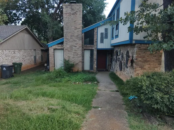 5708 Trails Edge Ct, Arlington, TX 76017