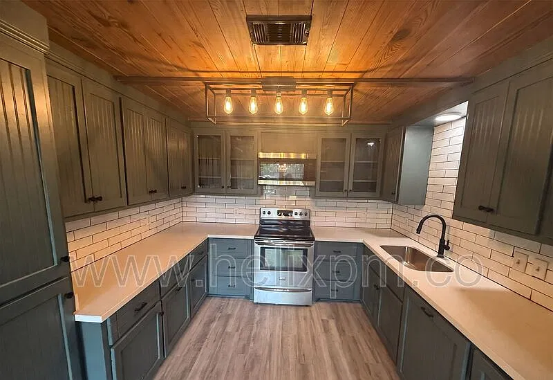 3 bed, 2.0 bath, 1691 sqft, $2,150 — Photo 4