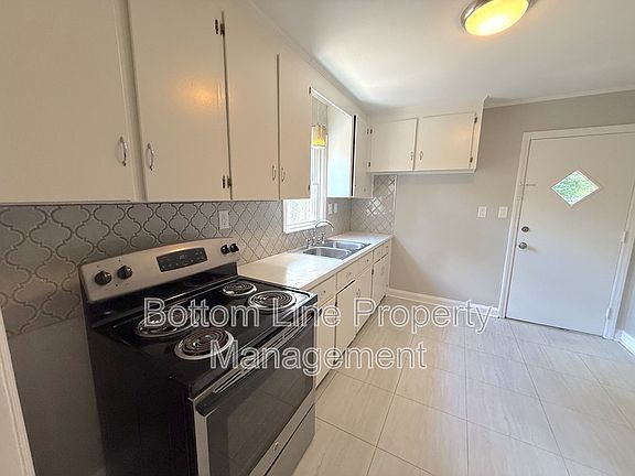 4th image of 3905 Tillman Rd