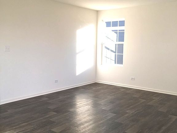 3rd image of 1679 Serenity Dr