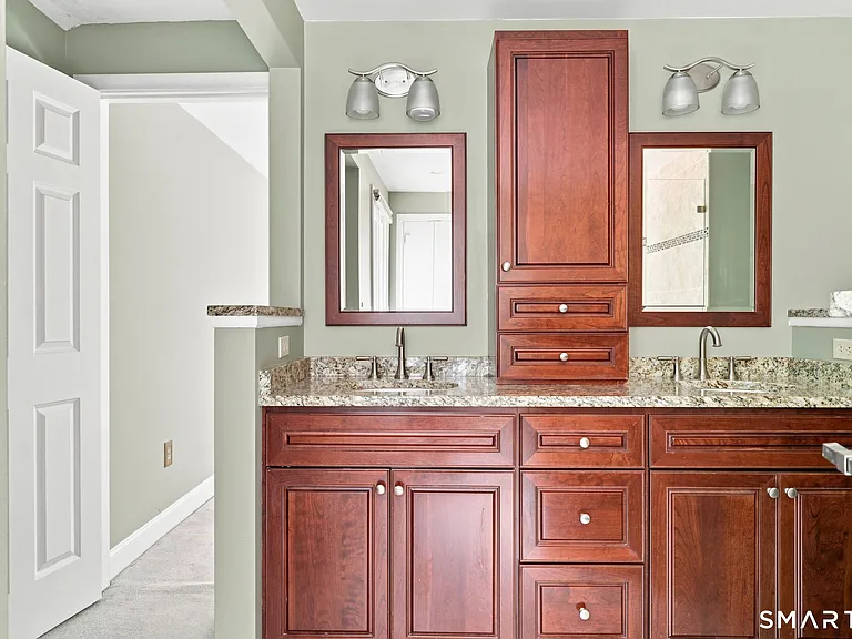 40 Rockledge Dr — Photo 34