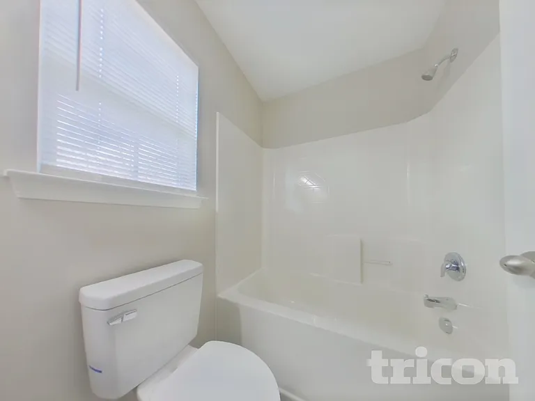 344 Longfellows Ln — Photo 13