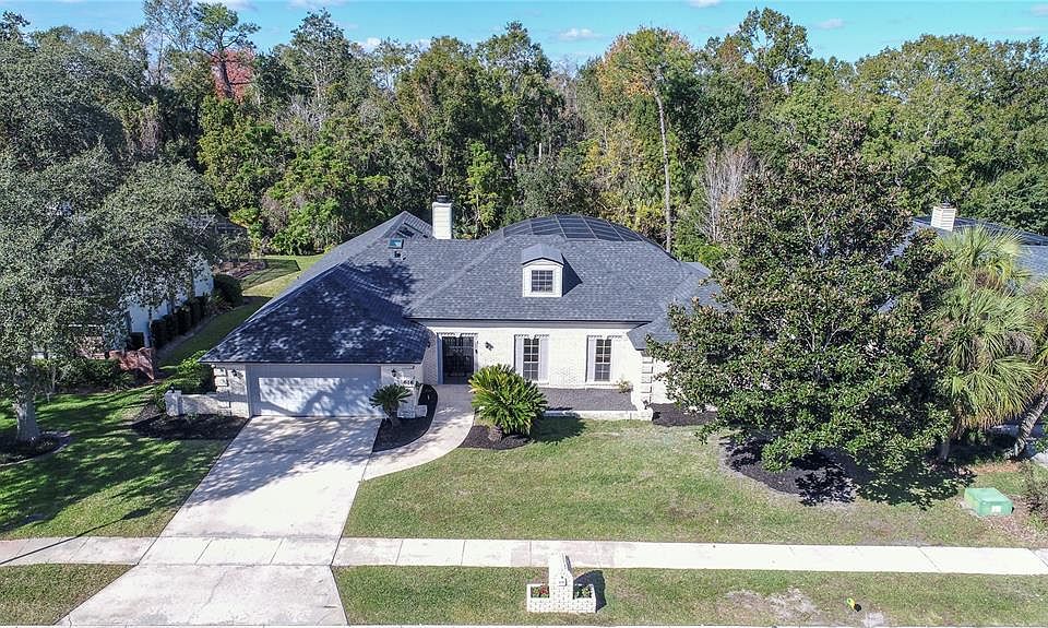 1st image of 616 Longmeadow Cir