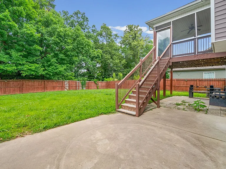 771 Banister Dr — Photo 34