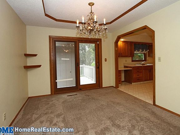 4th image of 5530 Dove Cir
