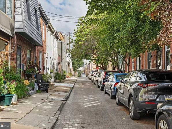 782 N Bucknell St, Philadelphia, PA 19130