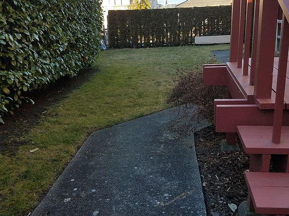 Side yard