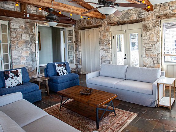 5th image of 2951 Fall Creek Rd