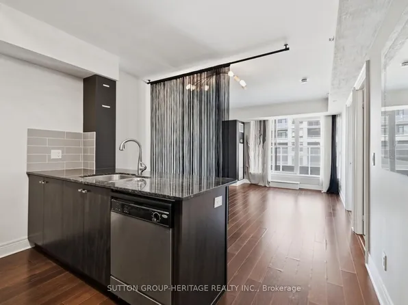 701 Sheppard Ave W #307, Toronto, ON M3H 0B2