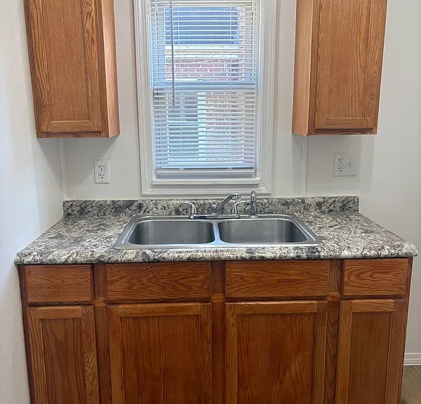 3708 Harrison St — Photo 10