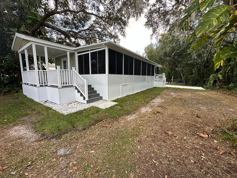 2nd image of 7125 Fruitville Rd Lot 1357
