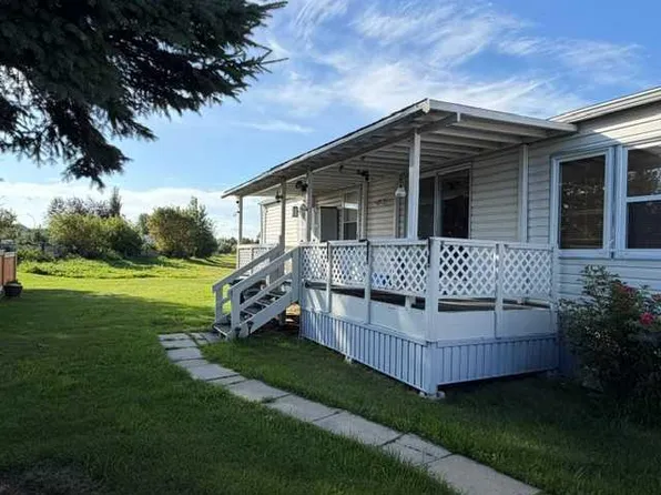 112 E 5th St SW, Slave Lake, AB T0G 2A4