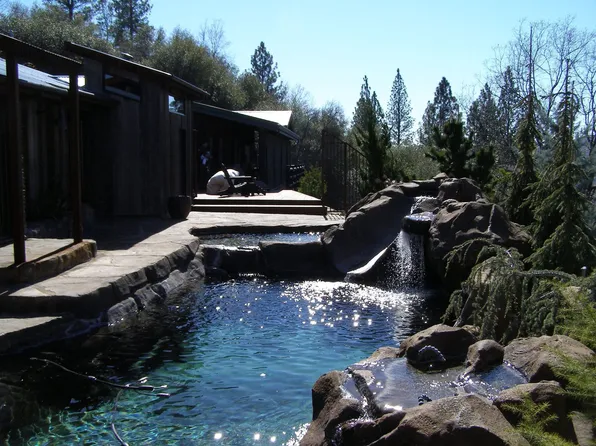 19149 Penn Valley Dr, Penn Valley, CA 95946