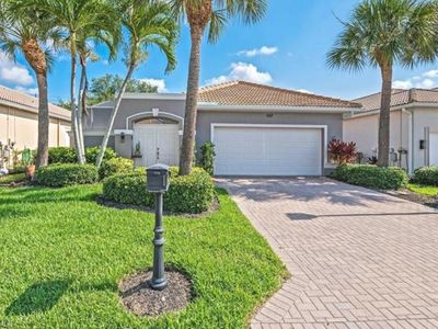 267 Glen Eagle Cir, Naples, FL, 34104