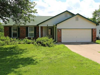 4132 Locke Ave, Bridgeton, MO, 63044