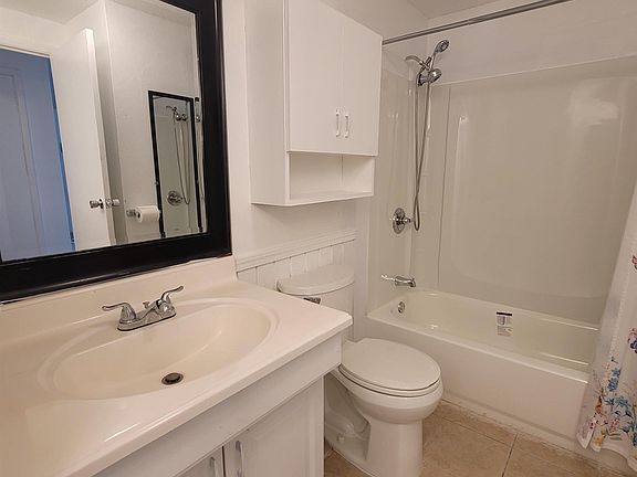 4th image of 11570 Baylor Dr