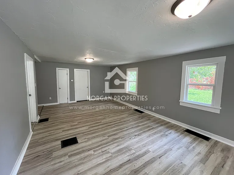 2212 Sherman St — Photo 3