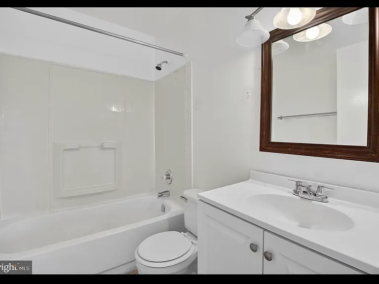 18545 Tarragon Way — Photo 5