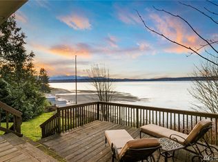 29982 Scenic Dr NE, Poulsbo, WA 98370