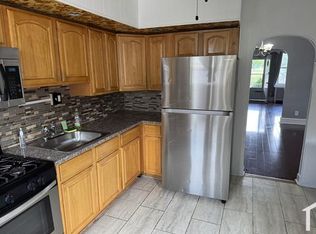 6411 Ditman St, Philadelphia, PA 19135