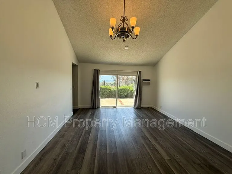3009 Calle Juarez — Photo 17