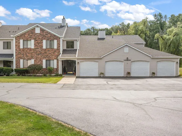 1915 David Dr, Chesterton, IN 46304