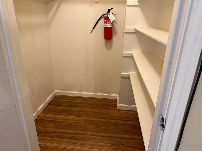 1721 Woods Blvd — Photo 24