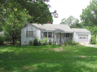 3307 Almon St, Sheffield, AL 35660