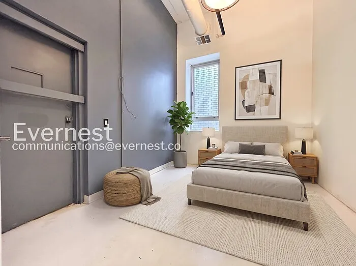 2 bed, 1.0 bath, 1130 sqft, $2,495 — Photo 2