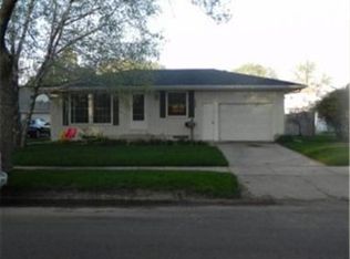 1520 9th Ave SE, Rochester, MN 55904