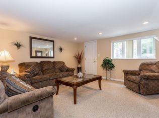 210 Stephen St, Levittown, NY 11756