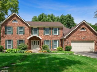 1166 Banyon Ct, Naperville, IL 60540