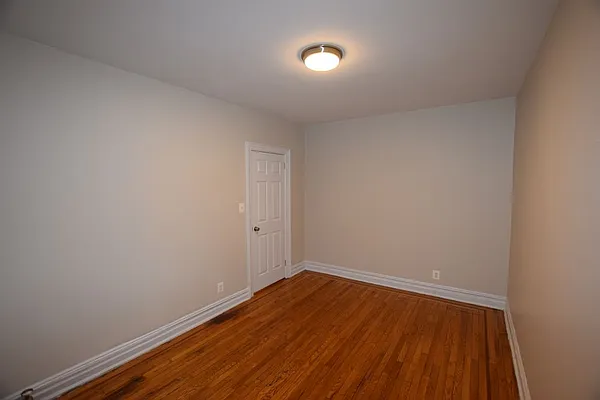 Rented by Your Vanity Realty | media 9