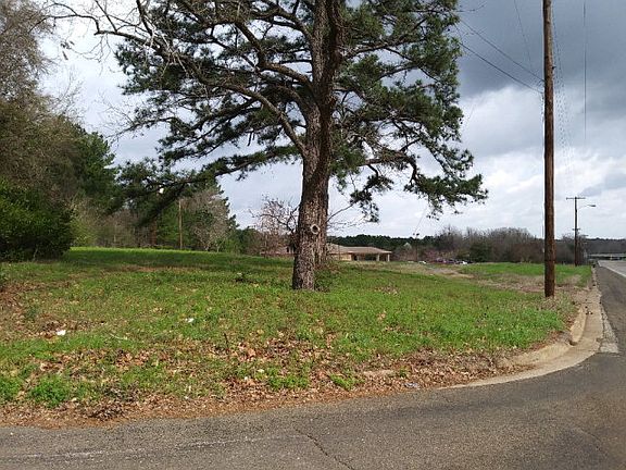 3rd image of 1501 State Highway 155