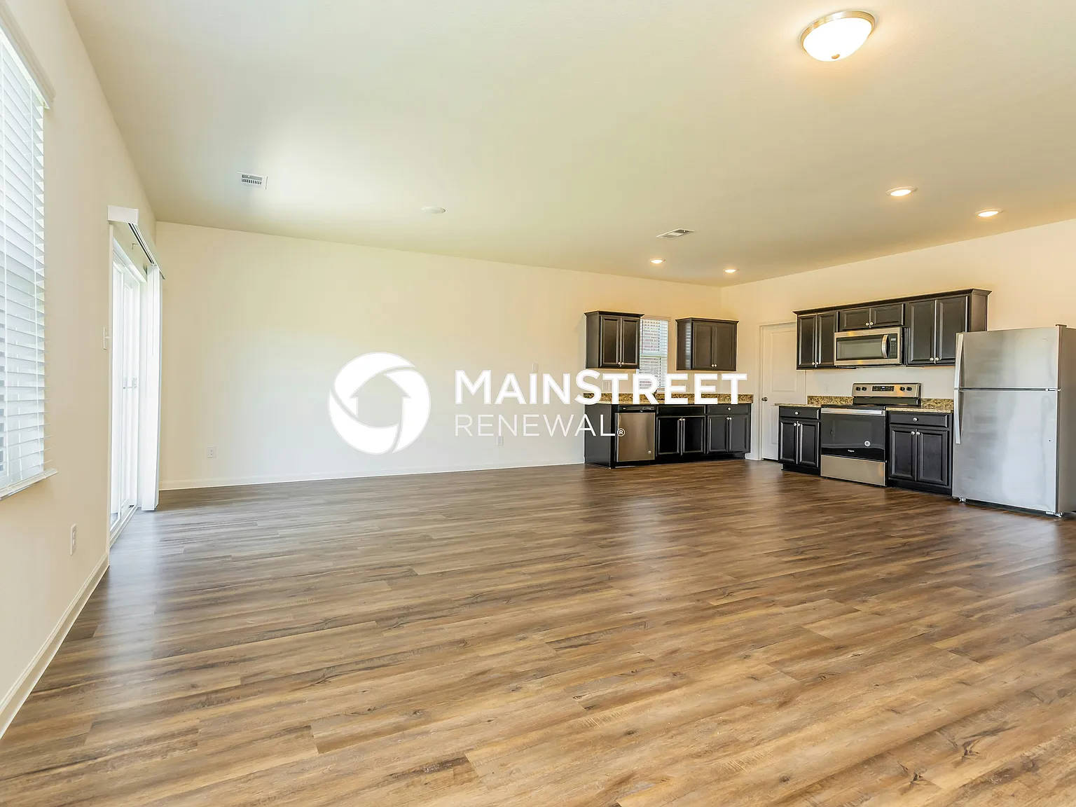 432 Canoe Way — Photo 3