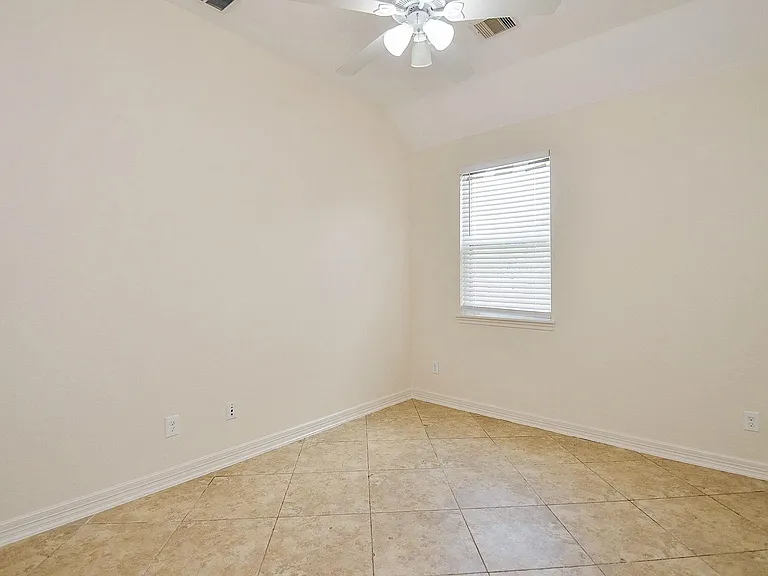 6510 Arroyo Springs Ln — Photo 15