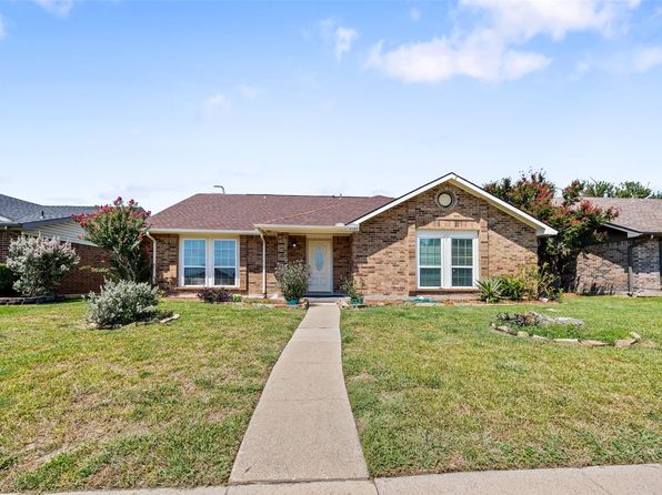Home for Sale in The Colony TX