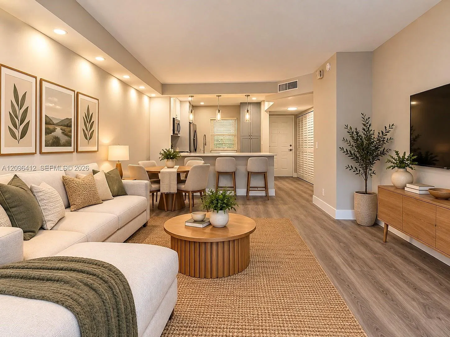 Brittany Court Condo — Photo 3