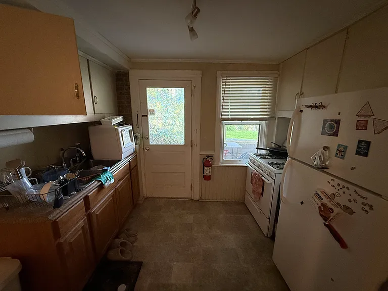 113 Osmun Pl — Photo 11
