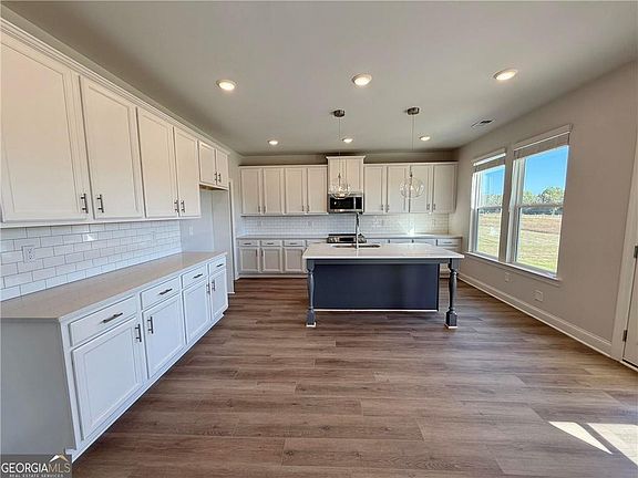 5th image of 140 Oak Dr Lot 72