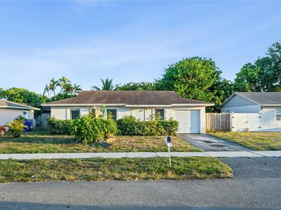 8170 SW 5th St, Pompano Beach, FL, 33068