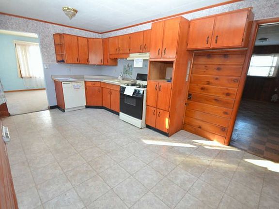 5th image of 2717 Ellen Ave