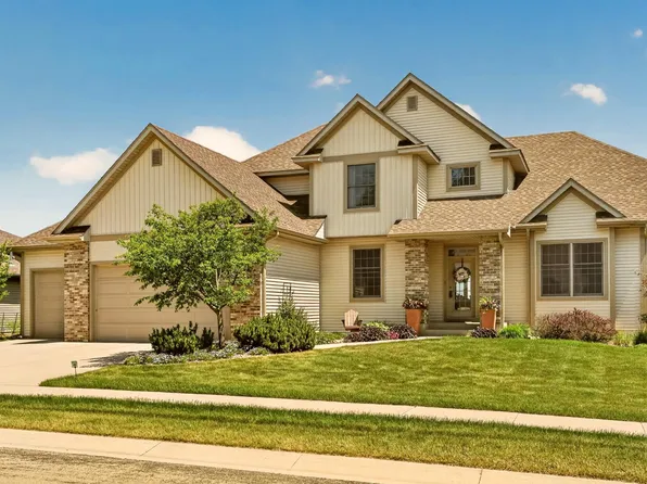 4852 Scenic View Dr SW, Rochester, MN 55902
