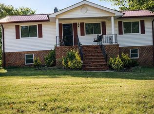 74 Hanshaw Dr, Rock Spring, GA 30739