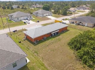 20 W 12th St, Lehigh Acres, FL 33972