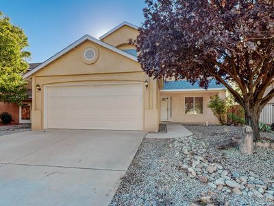 1249 Avenida Esplendida NW, Los Lunas, NM, 87031