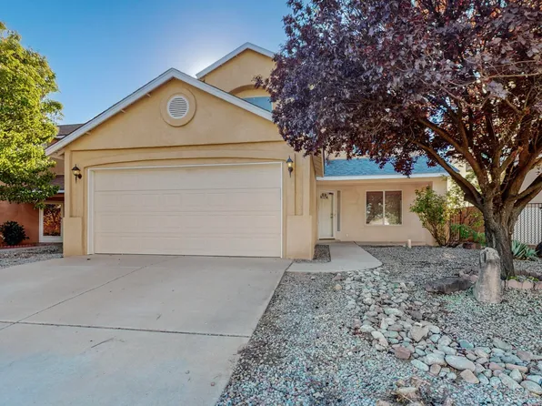 1249 Avenida Esplendida NW, Los Lunas, NM 87031