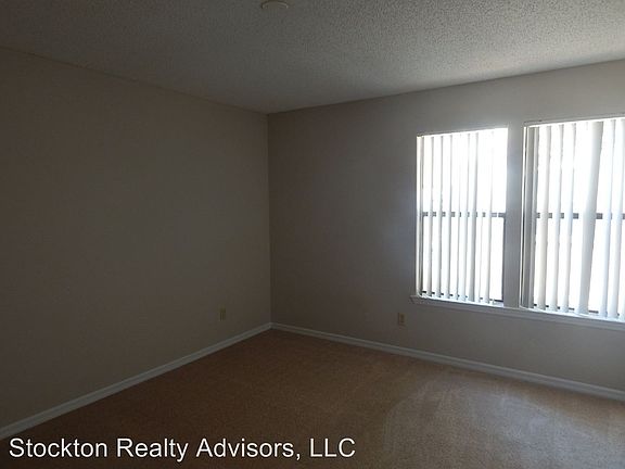 3rd image of 4053 Crockers Lake Blvd APT 2427