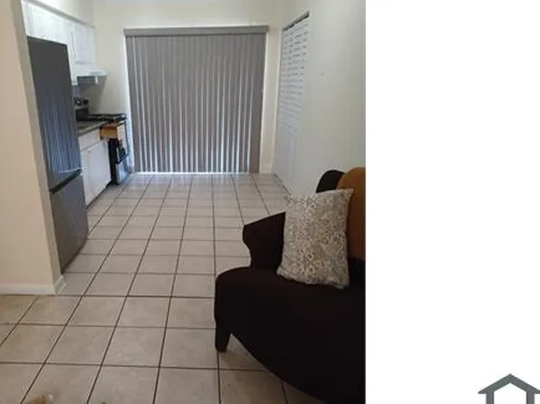 1860 N Seacrest Blvd APT B, Boynton Beach, FL 33435